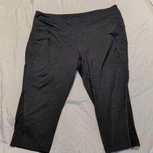 Tek Gear Black Workout Leggings Women's 2XL Capri Length